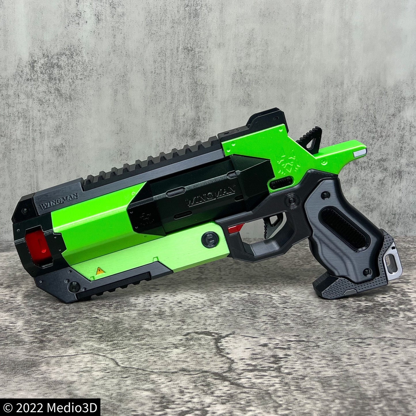 Clover Apex Legends Wingman Cosplay Replica With Stand, Larp Props Replica, Wingman Replica, Post Apocalyptic, Cyberpunk Cosplay Prop Weapon