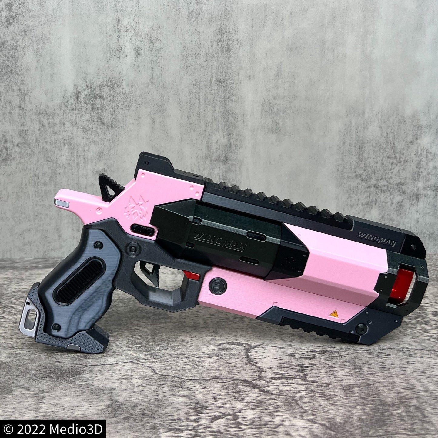 Flamingo Apex Legends Wingman Cosplay Replica With Stand, Wingman Replica, Post Apocalyptic, Cyberpunk Cosplay Prop Weapon