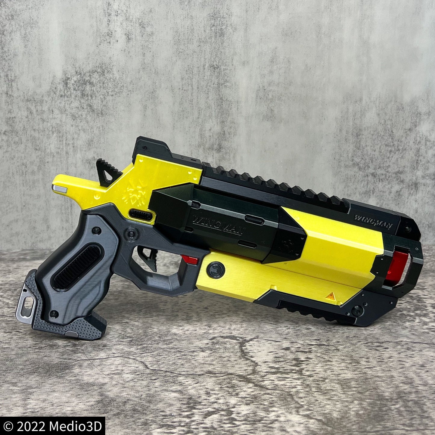 Yellowjacket Apex Legends Wingman Cosplay Replica With Stand, Wingman Replica, Post Apocalyptic, Cyberpunk Cosplay Prop Weapon