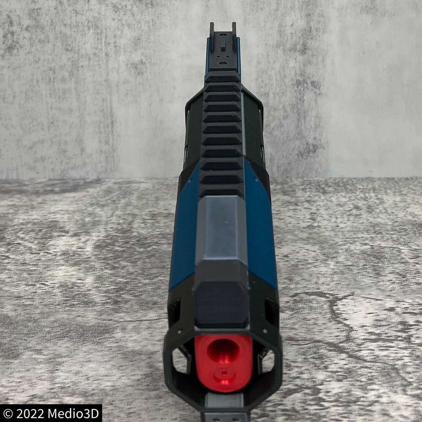 Oceanic Apex Legends Wingman Cosplay Replica With Stand, Wingman Replica, Post Apocalyptic, Cyberpunk Cosplay Prop Weapon