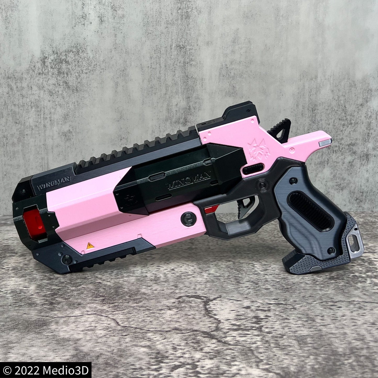 Flamingo Apex Legends Wingman Cosplay Replica With Stand, Wingman Replica, Post Apocalyptic, Cyberpunk Cosplay Prop Weapon