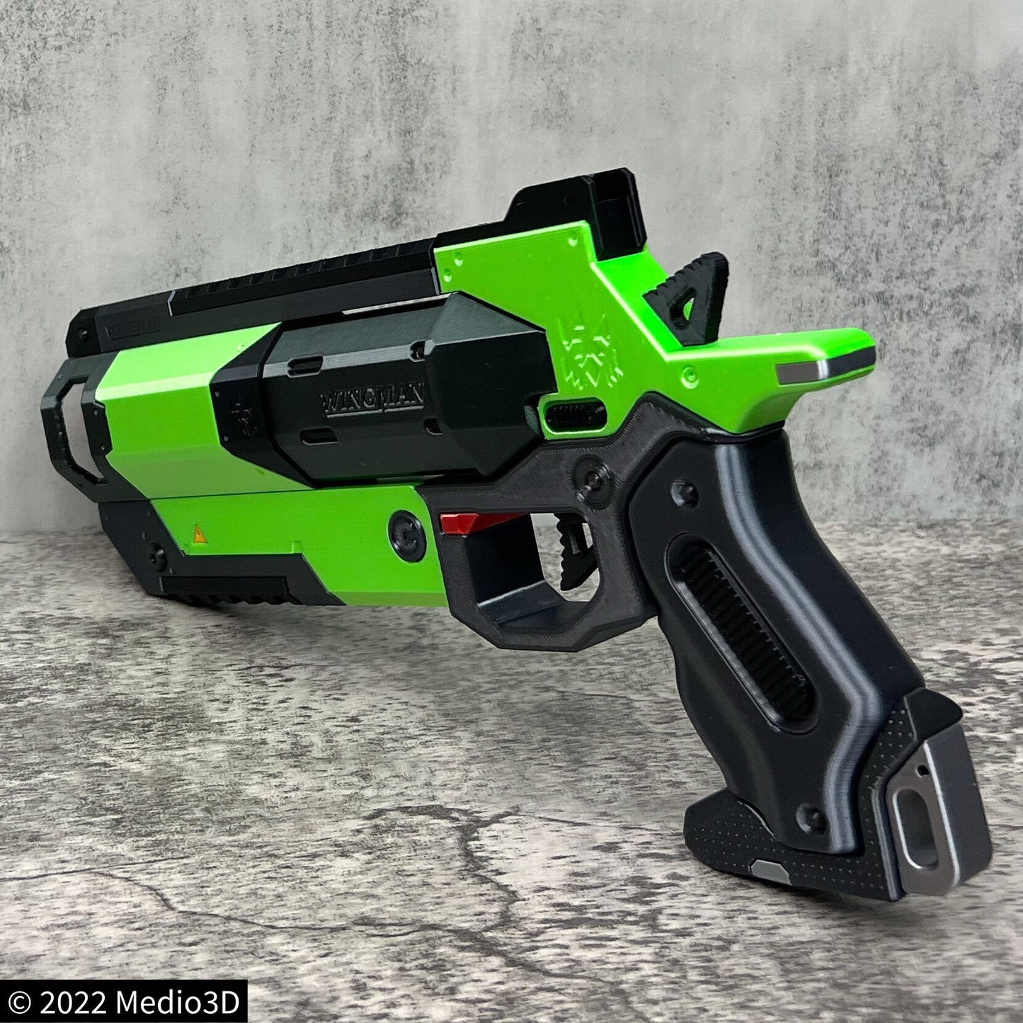 Clover Apex Legends Wingman Cosplay Replica With Stand, Larp Props Replica, Wingman Replica, Post Apocalyptic, Cyberpunk Cosplay Prop Weapon