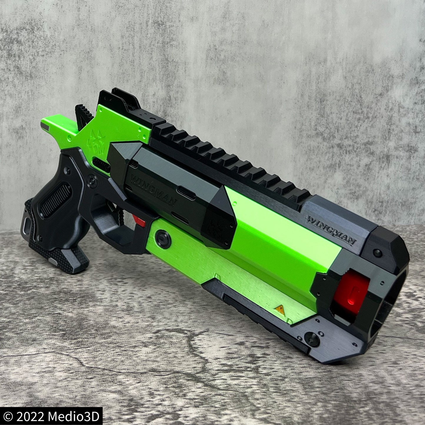 Clover Apex Legends Wingman Cosplay Replica With Stand, Larp Props Replica, Wingman Replica, Post Apocalyptic, Cyberpunk Cosplay Prop Weapon