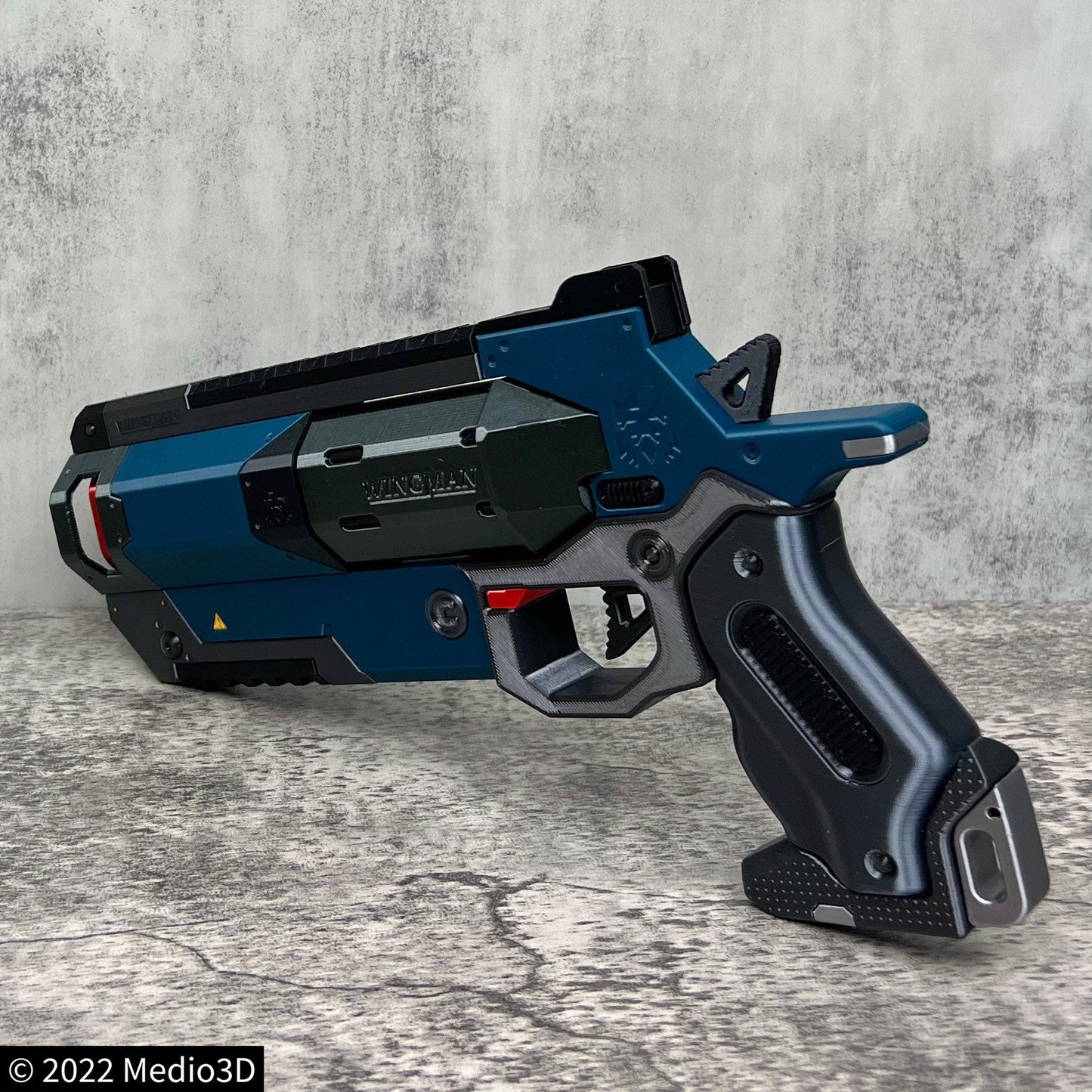 Oceanic Apex Legends Wingman Cosplay Replica With Stand, Wingman Replica, Post Apocalyptic, Cyberpunk Cosplay Prop Weapon