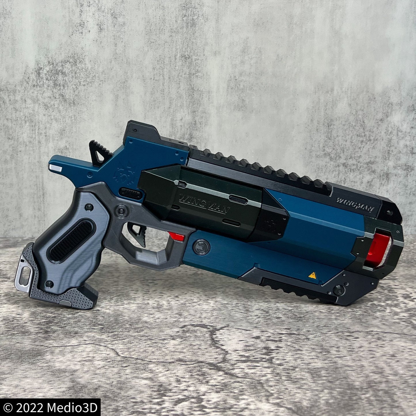 Oceanic Apex Legends Wingman Cosplay Replica With Stand, Wingman Replica, Post Apocalyptic, Cyberpunk Cosplay Prop Weapon