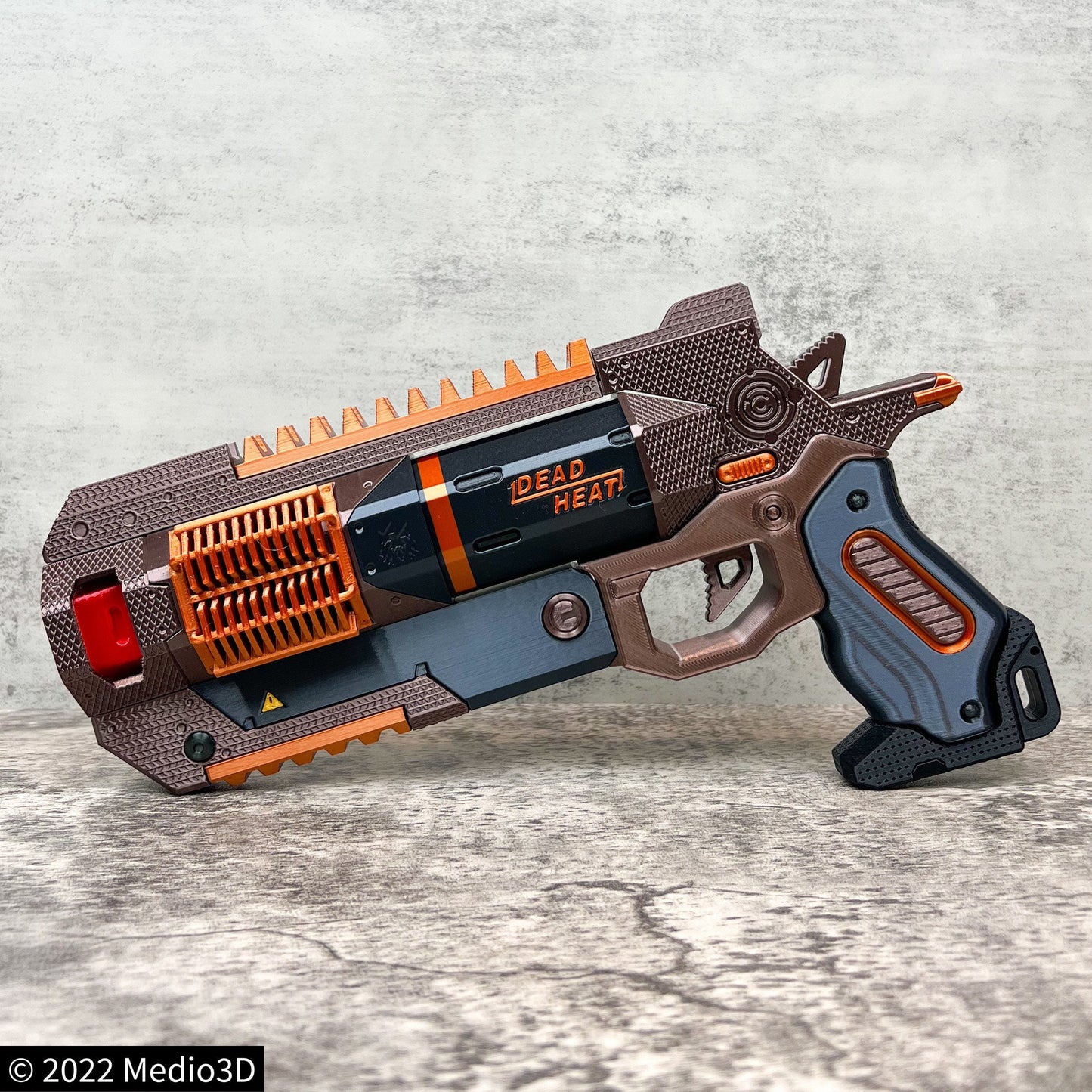 Apex Legends Wingman Dead Heat Cosplay Replica With Stand, Wingman Replica, Post Apocalyptic Larp Weapon, Cyberpunk Prop